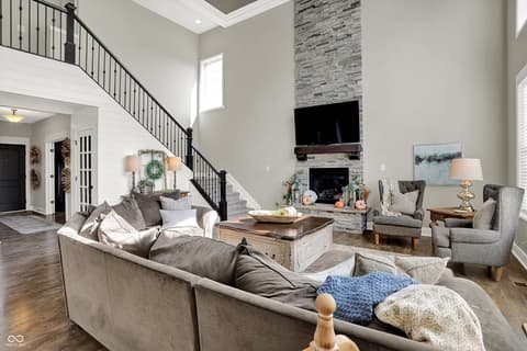 Living room at 1033 Windsor Estates Court, Westfield, IN