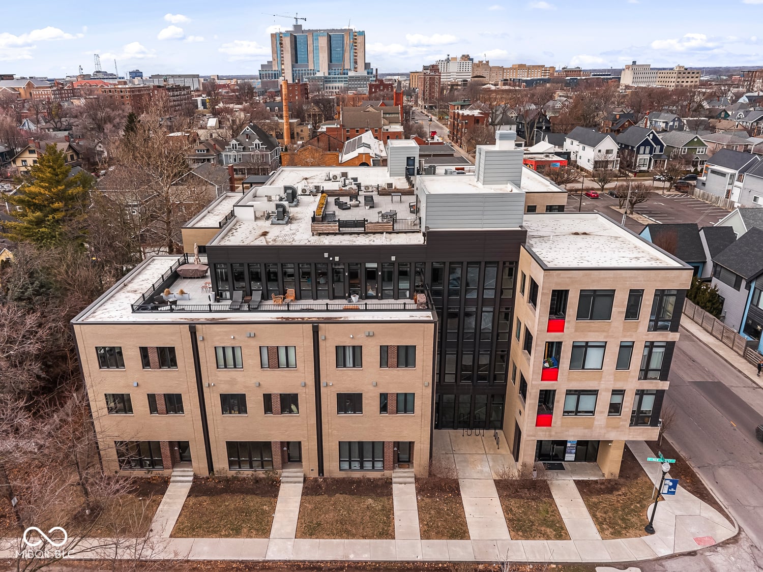 Photo of 319 E 16th Street, Indianapolis, IN