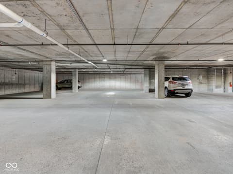 Photo of 319 E 16th Street, Indianapolis, IN