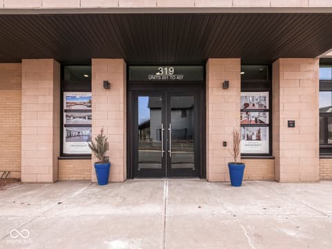 Photo of 319 E 16th Street, Indianapolis, IN