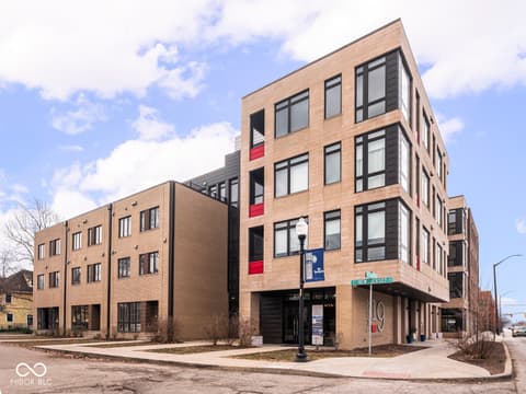 Photo of 319 E 16th Street, Indianapolis, IN