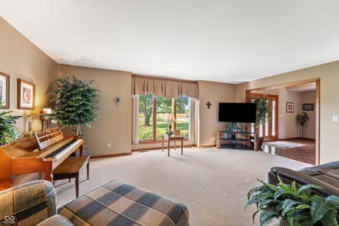 Photo of 8304 W Mulligan Lane, Columbus, IN
