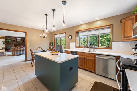Photo of 8304 W Mulligan Lane, Columbus, IN