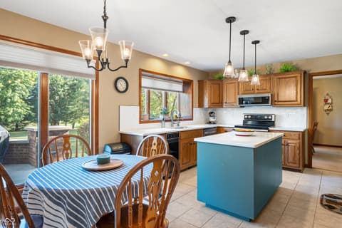 Photo of 8304 W Mulligan Lane, Columbus, IN
