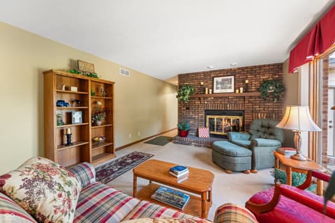 Photo of 8304 W Mulligan Lane, Columbus, IN