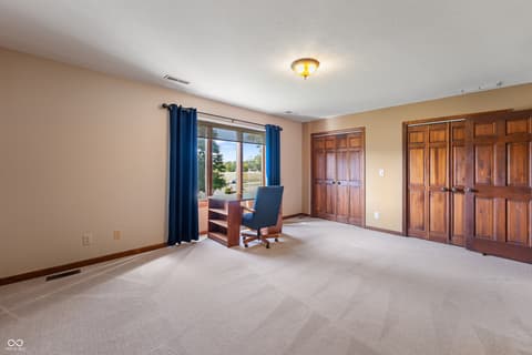 Photo of 8304 W Mulligan Lane, Columbus, IN