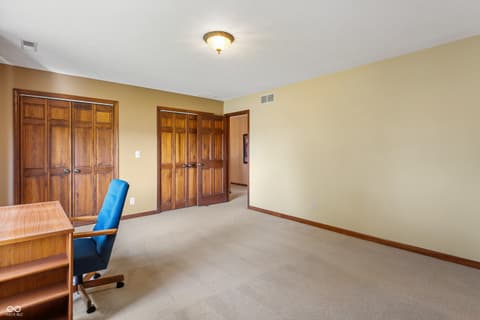 Photo of 8304 W Mulligan Lane, Columbus, IN