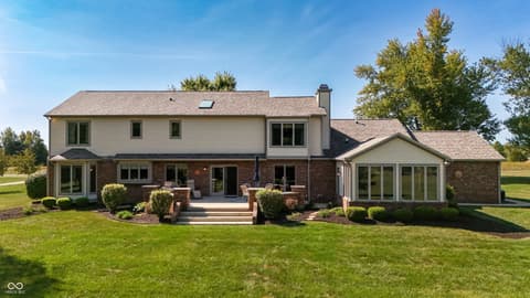 Photo of 8304 W Mulligan Lane, Columbus, IN