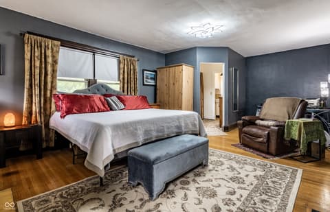Photo of 675 Woodruff Place West Drive, Indianapolis, IN