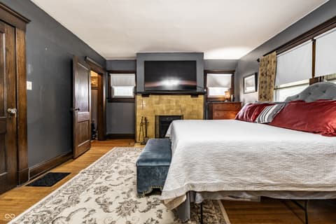 Photo of 675 Woodruff Place West Drive, Indianapolis, IN