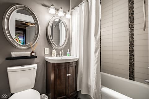 Photo of 675 Woodruff Place West Drive, Indianapolis, IN