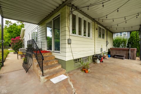 Photo of 675 Woodruff Place West Drive, Indianapolis, IN