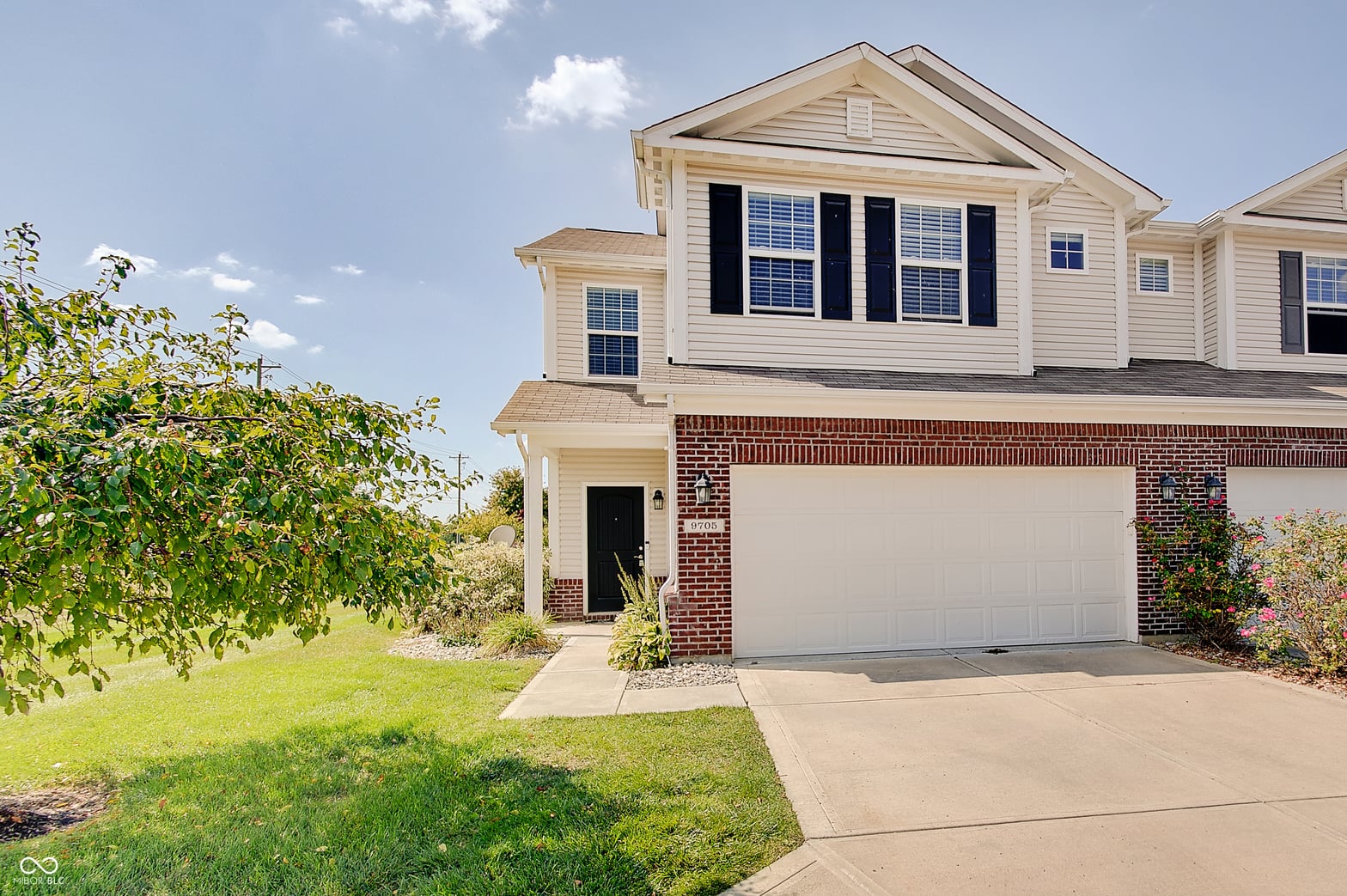 Photo of 9705 Prairie Smoke Drive, Noblesville, IN