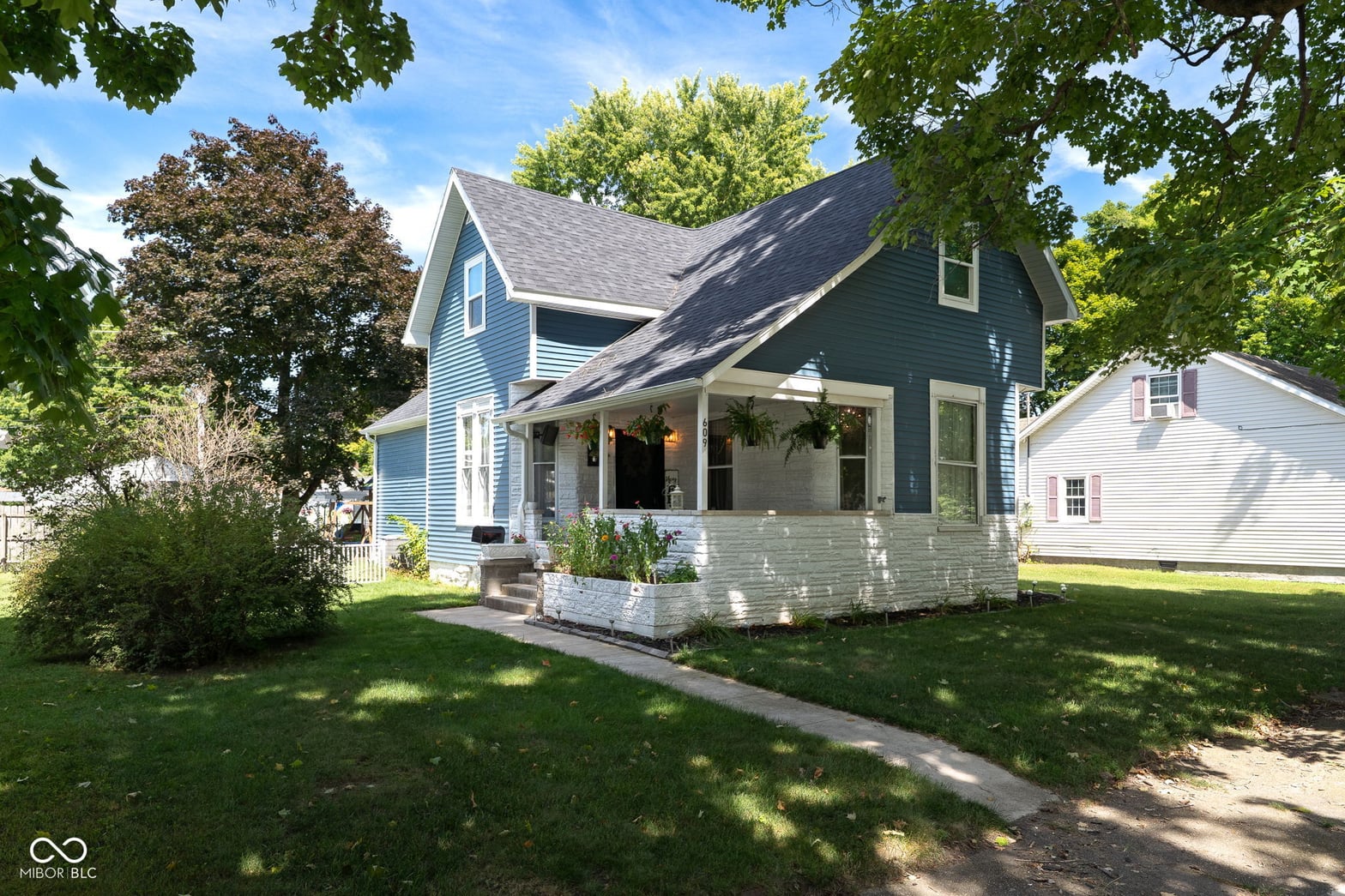 Front exterior at 609 Jefferson Street, Covington, IN
