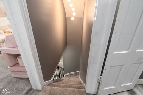 Stairs — 609 Jefferson Street, Covington, IN