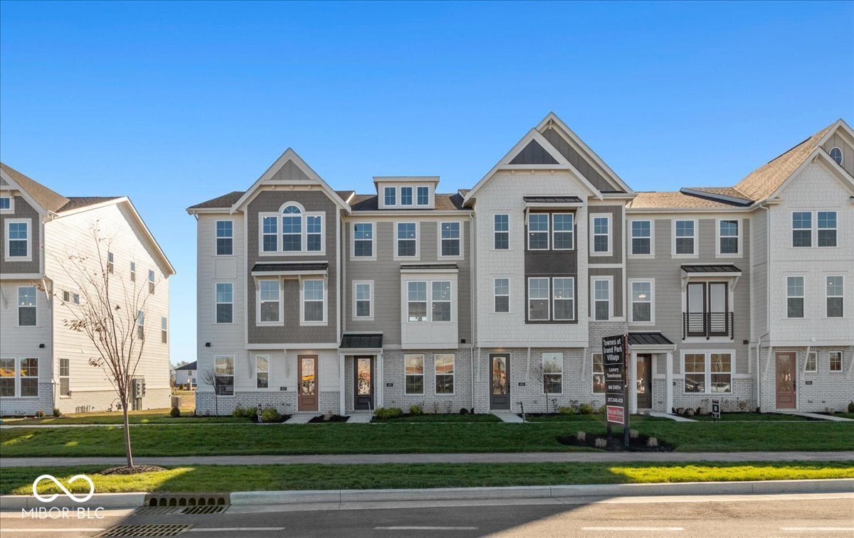 Photo of 410 Elite Street, Westfield, IN