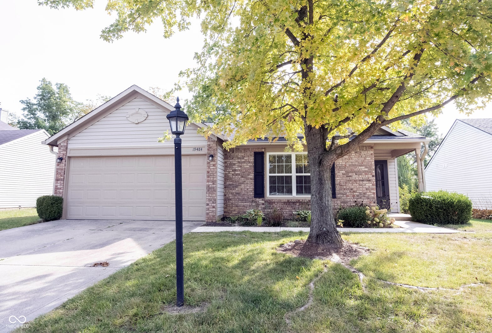 Front exterior at 19484 Golden Meadow Way, Noblesville, IN