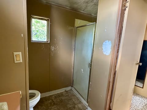 Primary bathroom at 71 Bubble Loo Road, Cloverdale, IN