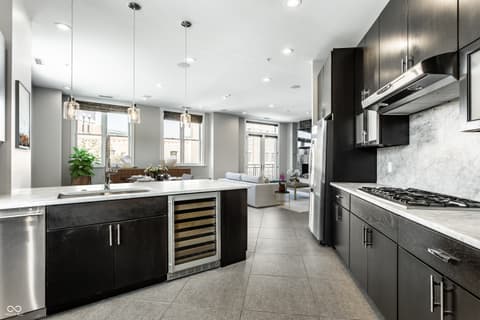 Photo of 757 Massachusetts Avenue, Indianapolis, IN