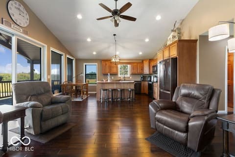 Photo of 434 S County Road 1125 East, Seymour, IN
