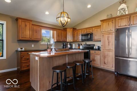 Photo of 434 S County Road 1125 East, Seymour, IN