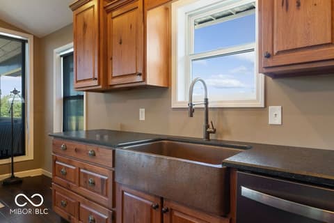 Photo of 434 S County Road 1125 East, Seymour, IN