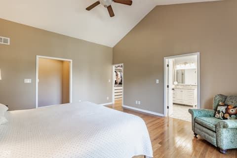Photo of 13802 Four Seasons Way, Carmel, IN