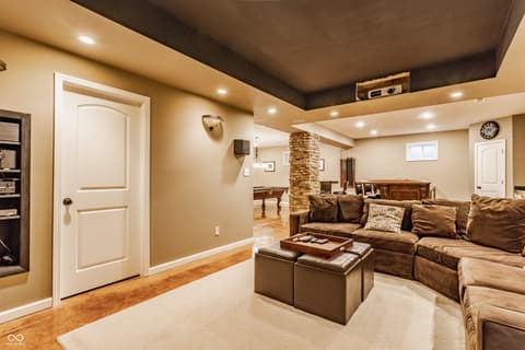 Photo of 13802 Four Seasons Way, Carmel, IN