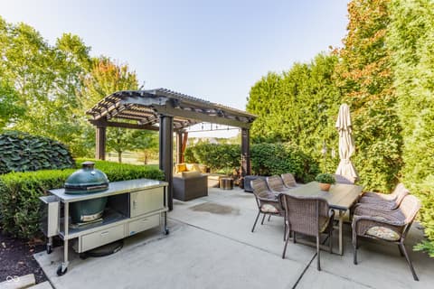 Photo of 13802 Four Seasons Way, Carmel, IN