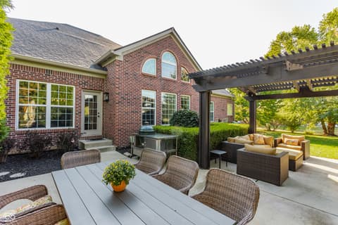 Photo of 13802 Four Seasons Way, Carmel, IN