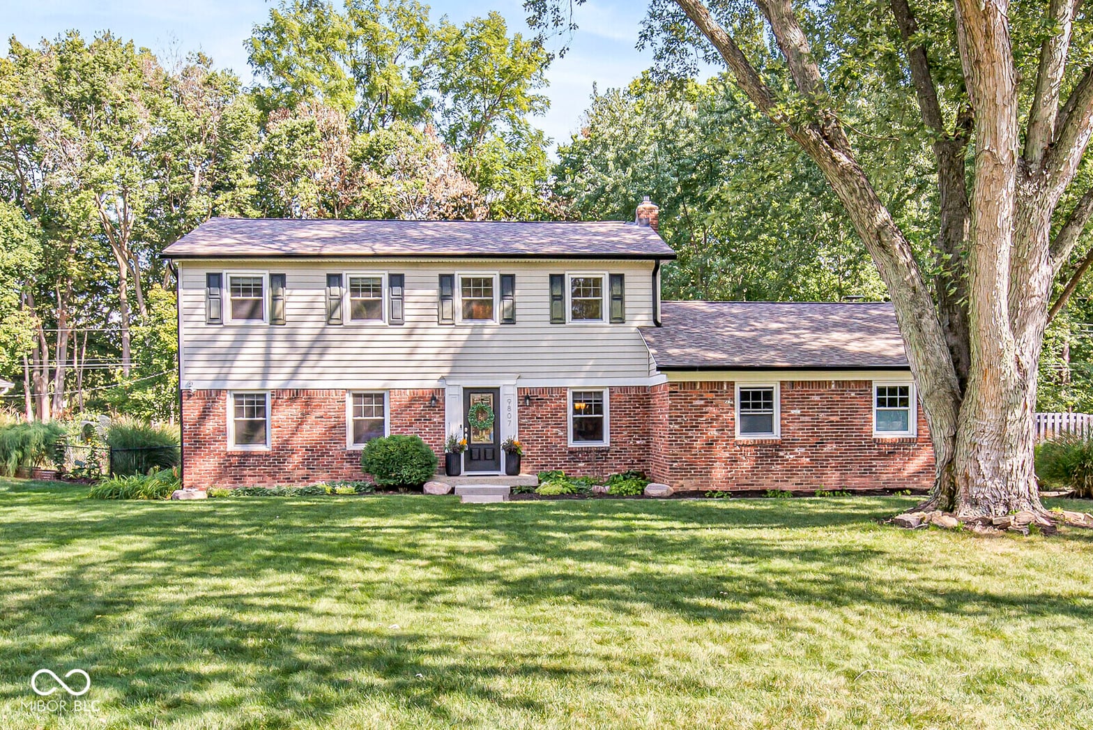 Photo of 9807 Lakewood Drive, Carmel, IN