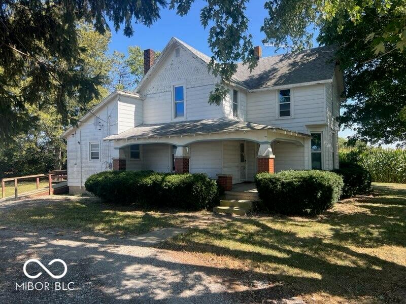 Front exterior at 6460 E Us Highway 40, Cambridge City, IN