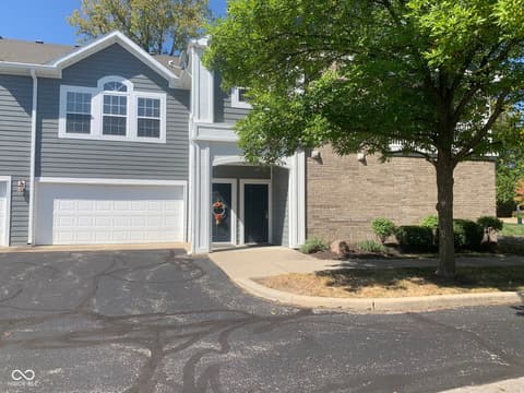 9704 Rialto Trail