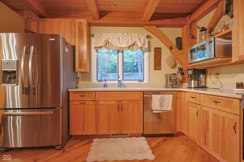 Kitchen at 9007 E Agate Avenue, Nashville, IN