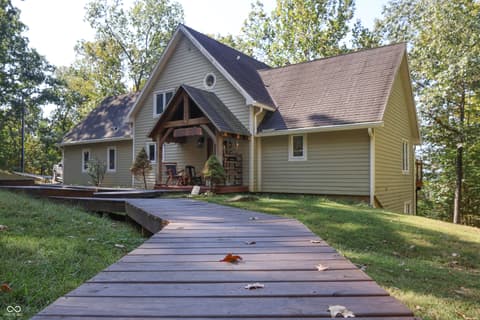 Photo of 9007 E Agate Avenue, Nashville, IN