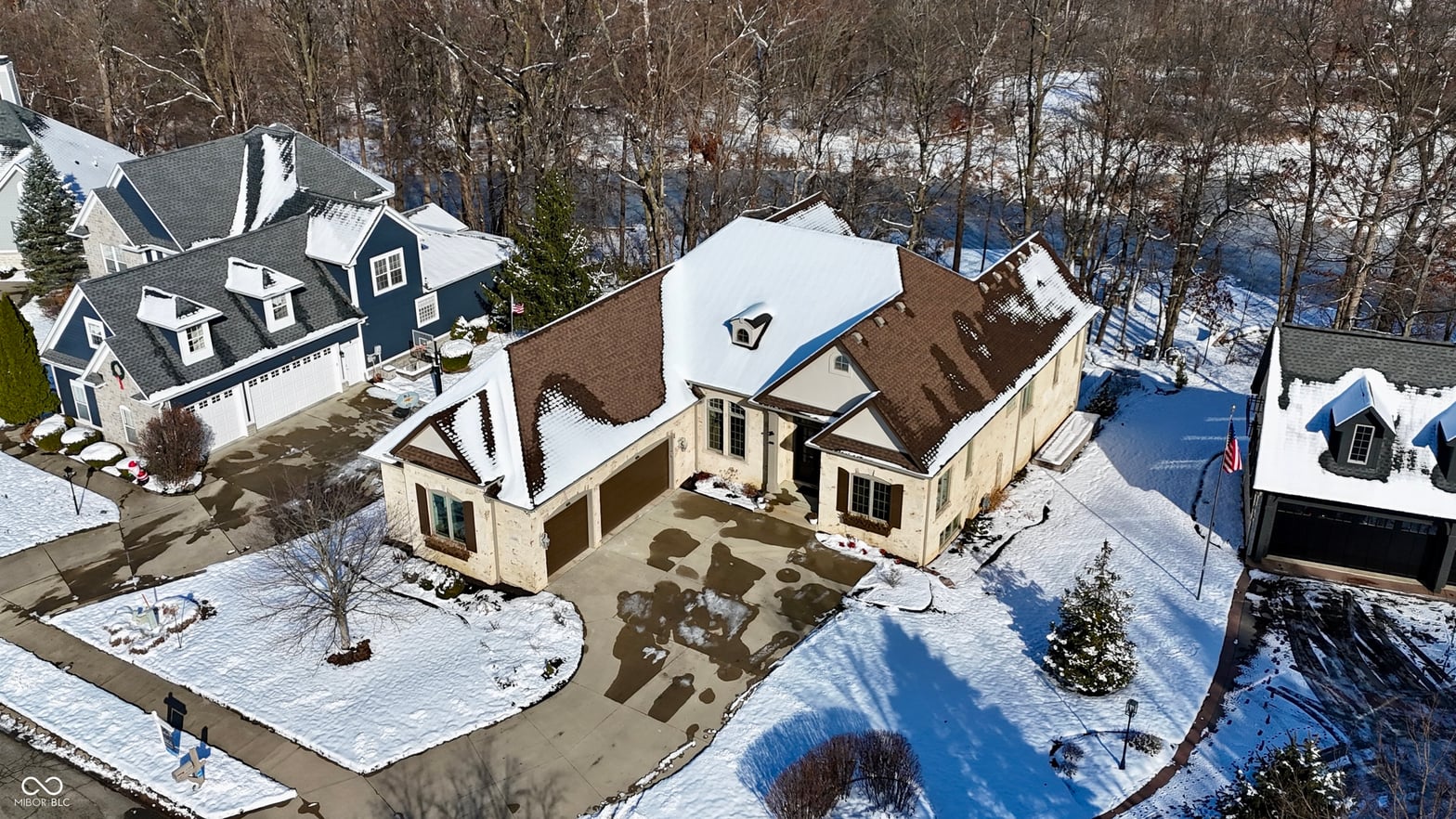 Aerial view at 1105 Cape Coral Drive, Cicero, IN
