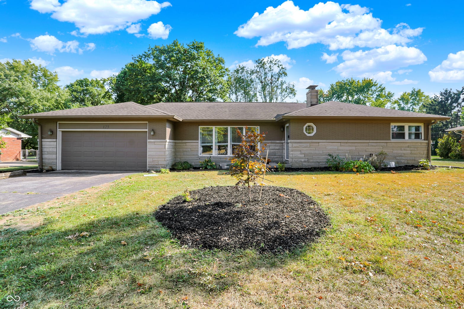 Photo of 125 E Waterbury Road, Indianapolis, IN