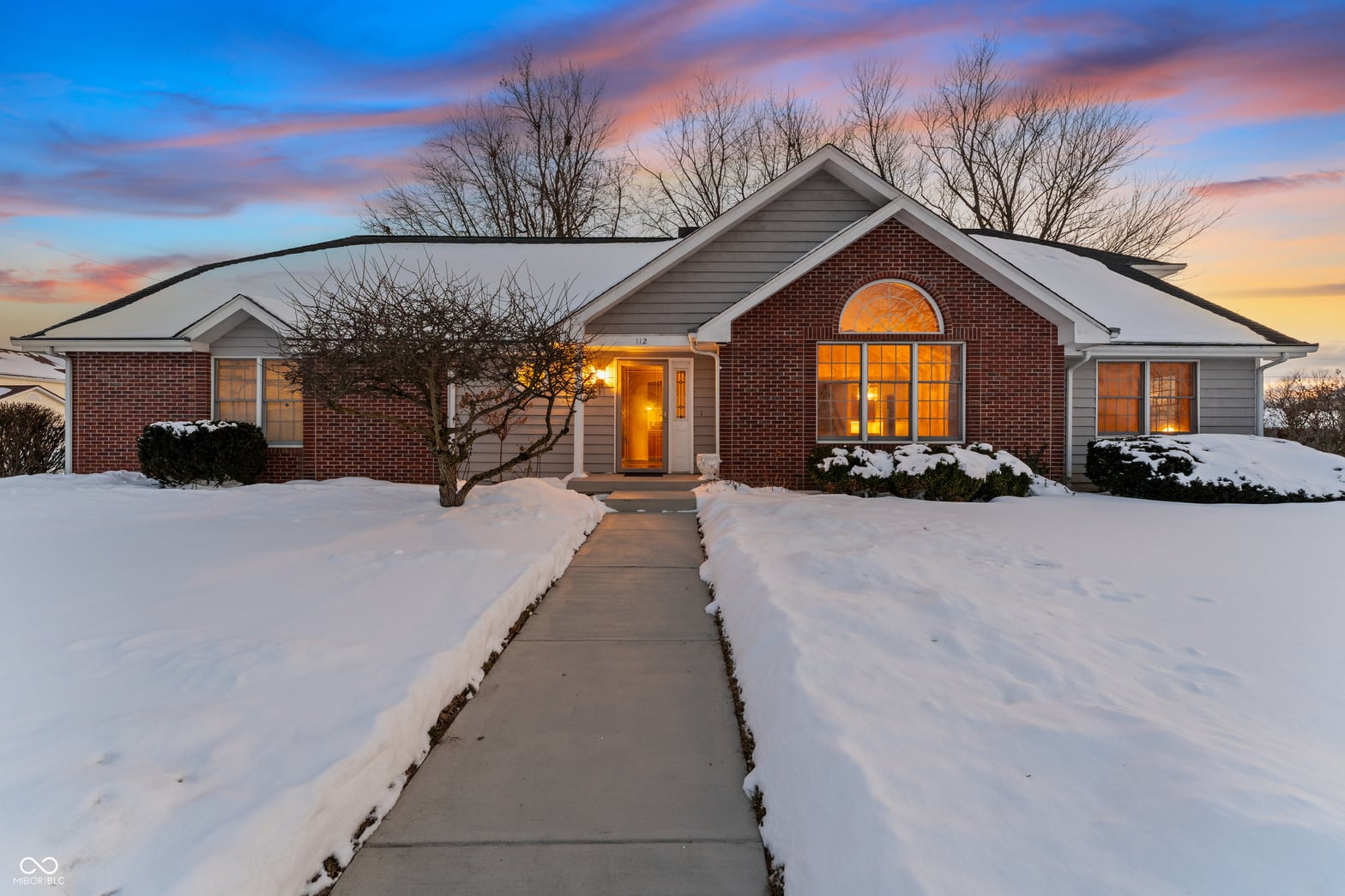 Photo of 112 Cardinal Drive E, Seymour, IN