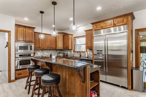 Photo of 1546 E Osprey Drive, Greenfield, IN