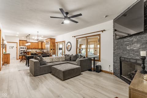 Photo of 1546 E Osprey Drive, Greenfield, IN