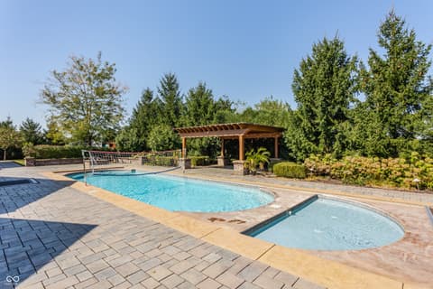 Photo of 1546 E Osprey Drive, Greenfield, IN