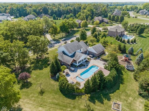 Photo of 1546 E Osprey Drive, Greenfield, IN