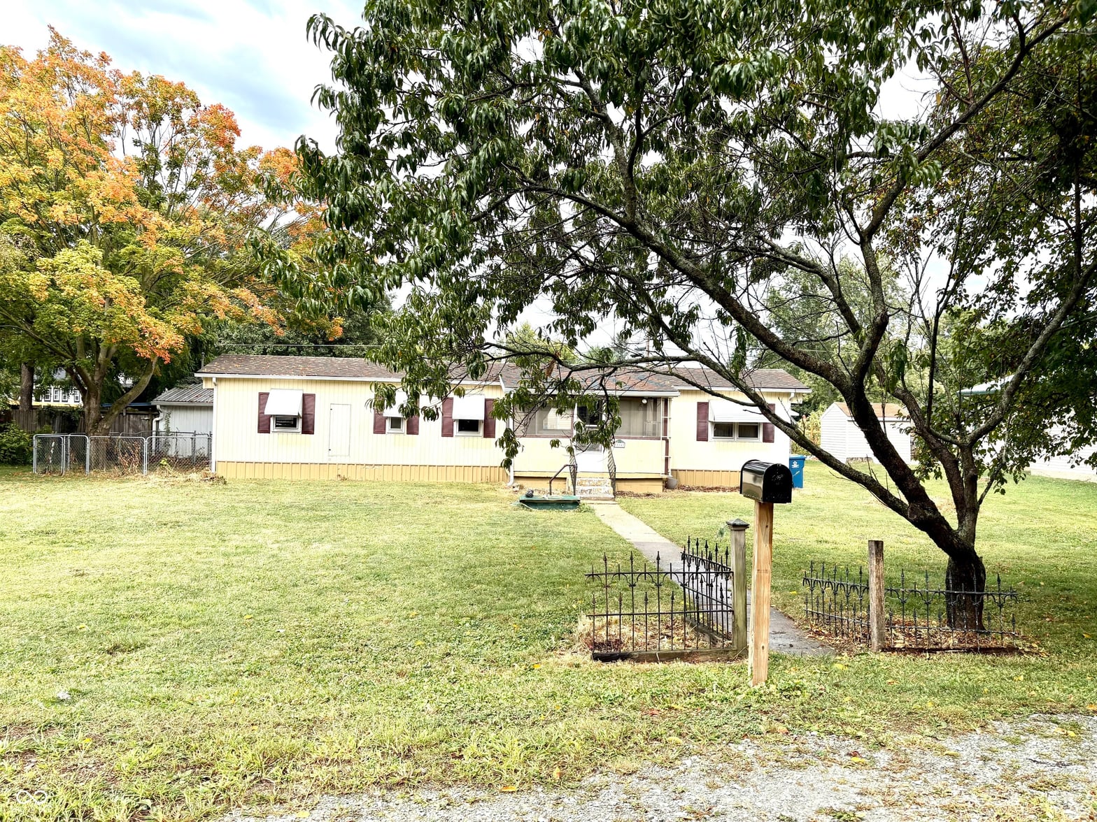 Photo of 504 E Marion Avenue, Arcadia, IN
