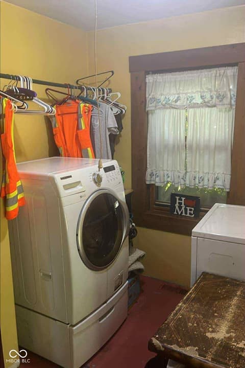Laundry room at 8301 Camby Road, Camby, IN