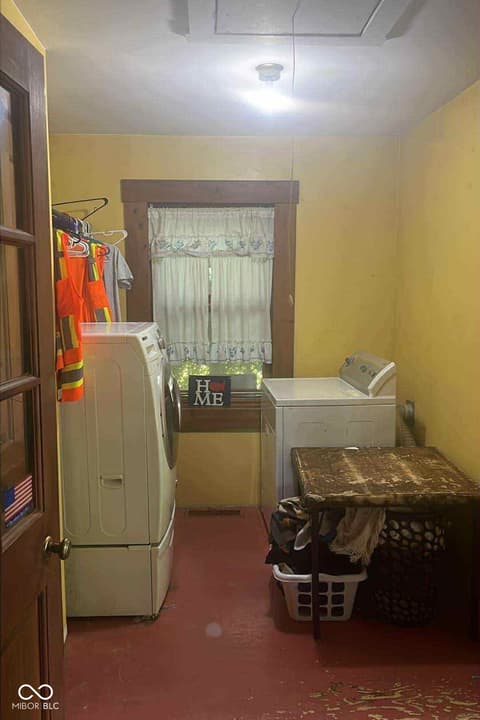 Laundry room at 8301 Camby Road, Camby, IN