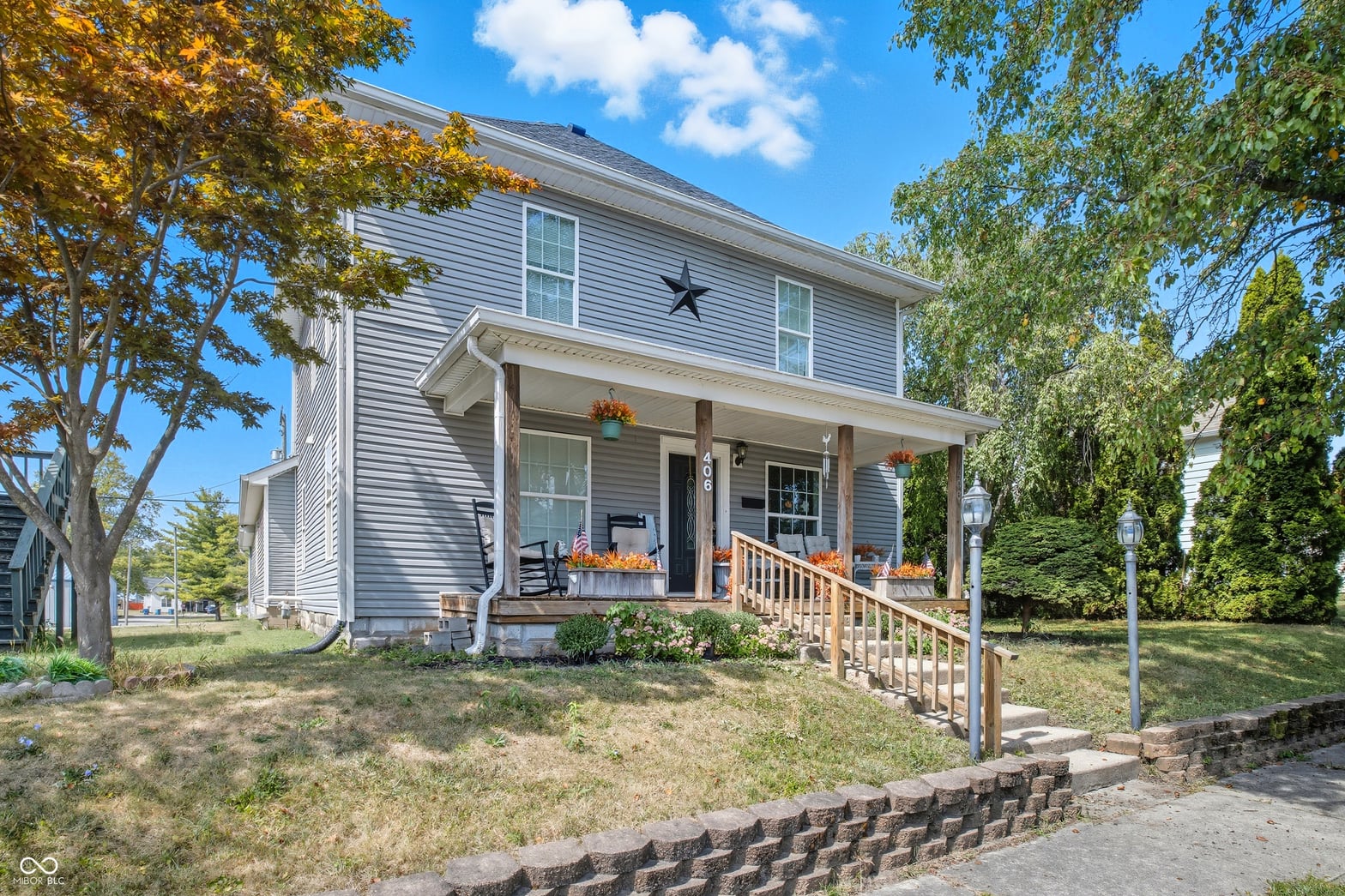 Photo of 406 S Ohio Street, Sheridan, IN