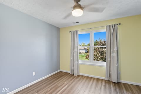 Photo of 7975 Meadow Bend Circle, Indianapolis, IN