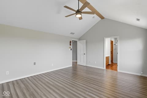 Photo of 7975 Meadow Bend Circle, Indianapolis, IN