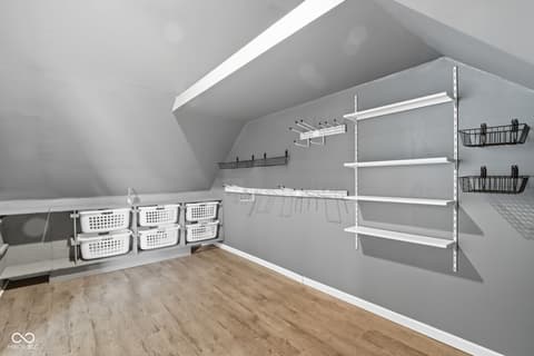 Photo of 7975 Meadow Bend Circle, Indianapolis, IN