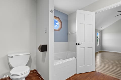 Photo of 7975 Meadow Bend Circle, Indianapolis, IN
